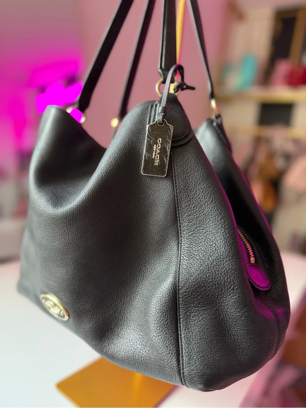 Coach Black Pebbled Leather Hobo Tote Shoulder Bag Gold Turnlock purse
